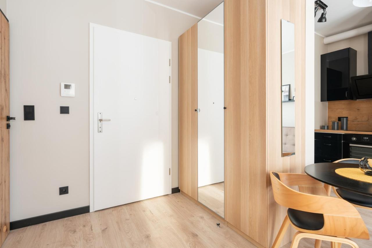 Superapart Aignera Apt 4, Family Friendly Oasis วอร์ซอ ภายนอก รูปภาพ