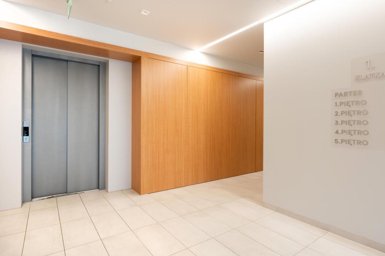 Superapart Aignera Apt 4, Family Friendly Oasis วอร์ซอ ภายนอก รูปภาพ